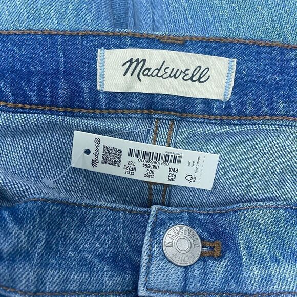 Madewell The Tall High-Rise Slim Boyjean in Prentice Wash: Ripped Edition - Picture 6 of 7